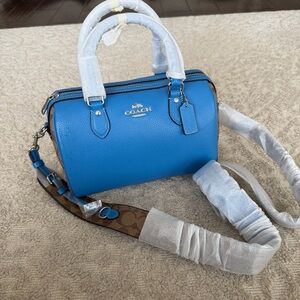 Coach Rowan Satchel In Signature Canvas Silver/Light Khaki/Blue
BRAND NEW